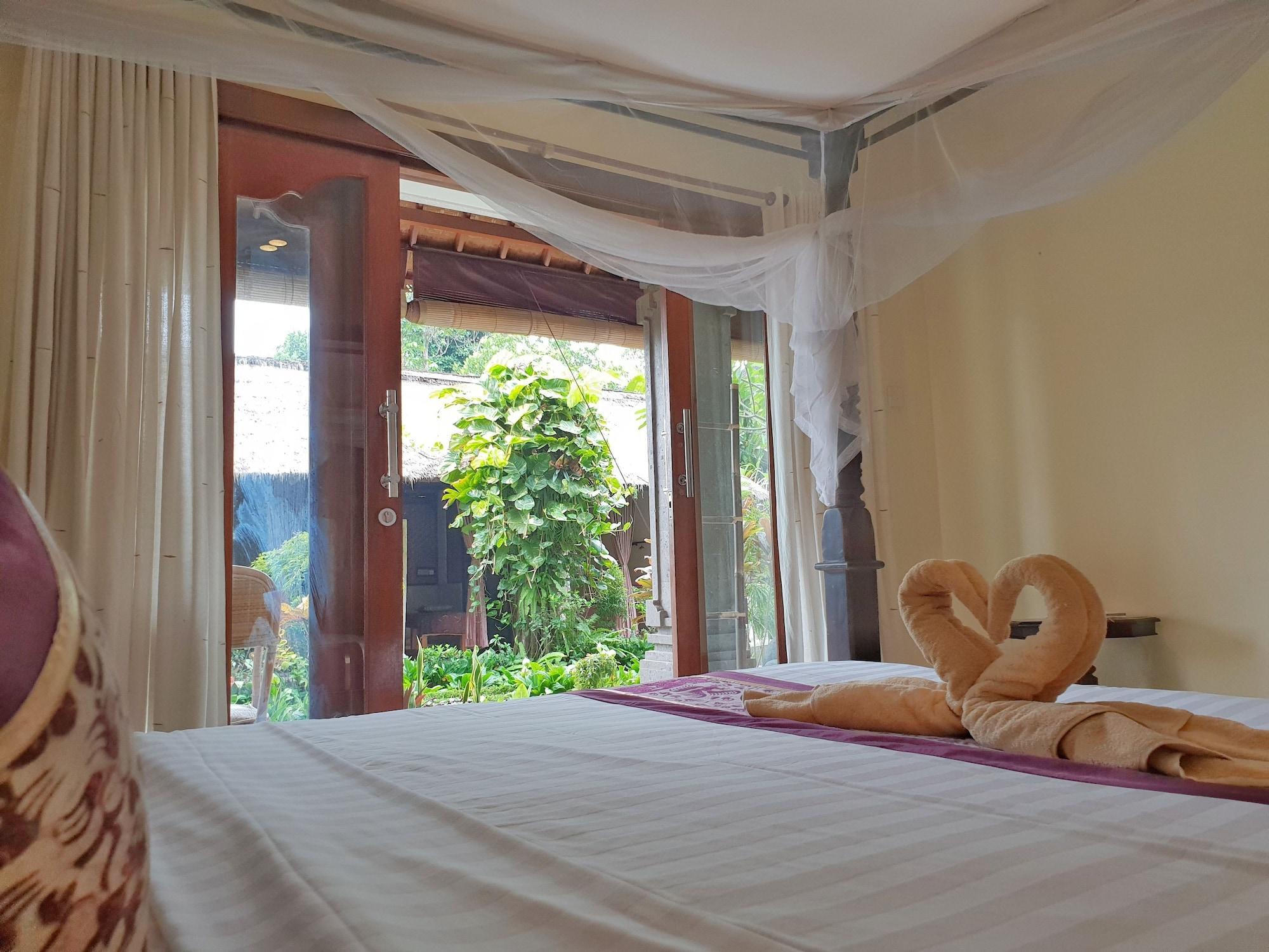 Liyer House Hotel Lodtunduh Ngoại thất bức ảnh