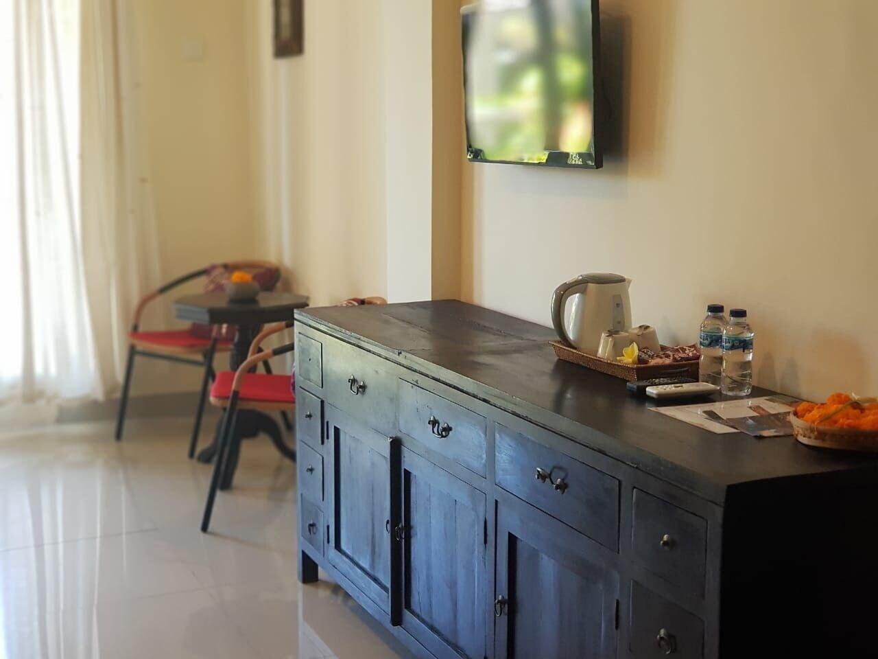 Liyer House Hotel Lodtunduh Ngoại thất bức ảnh